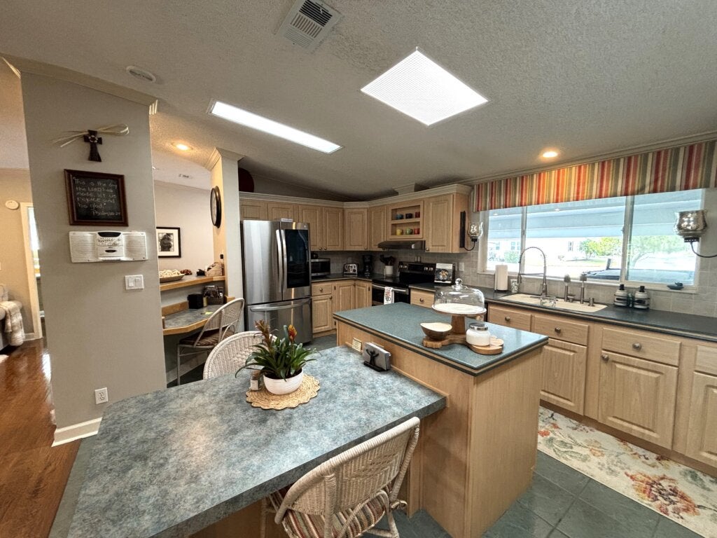 9208 Spatterdock Court