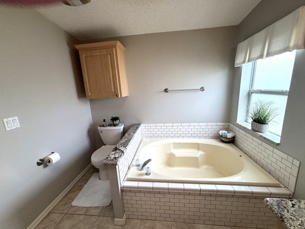9208 Spatterdock Court