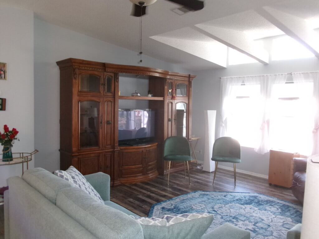 93 Grizzly Bear Path