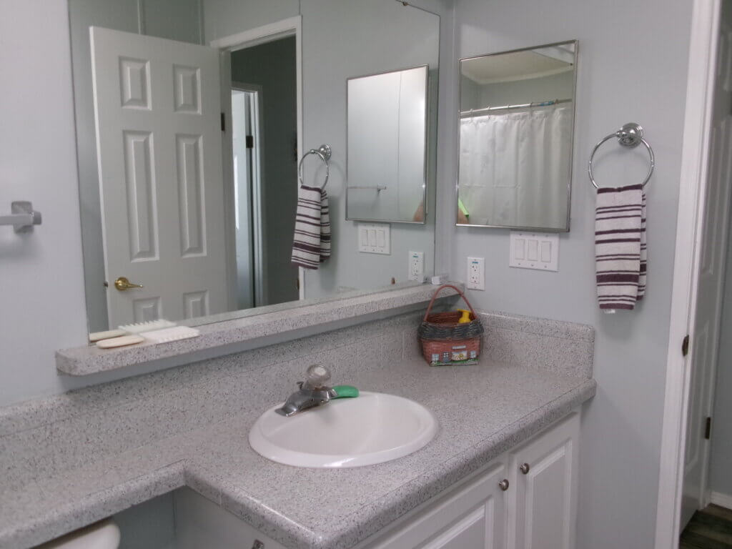 93 Grizzly Bear Path