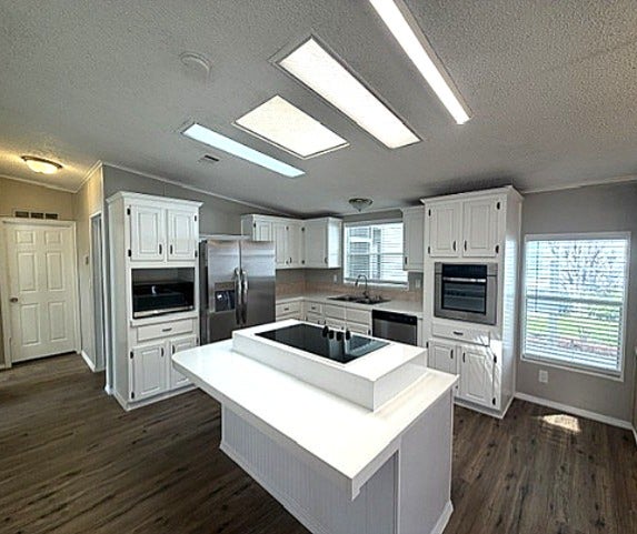 9509 Mulligan Lane