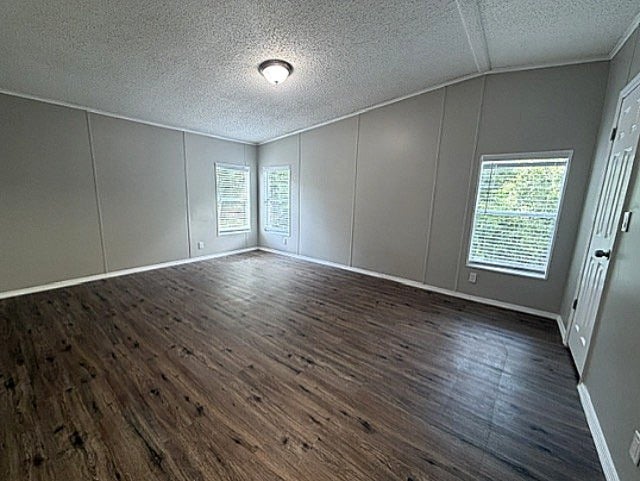 9509 Mulligan Lane