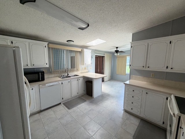 9512 Cypress Lakes Dr