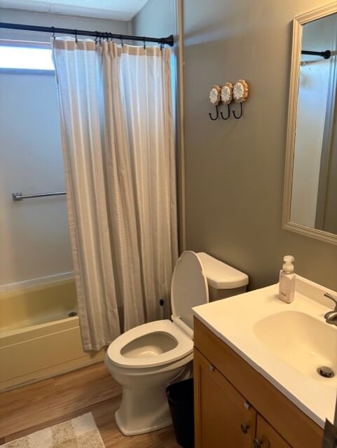 9514 Cypress Tree Ln