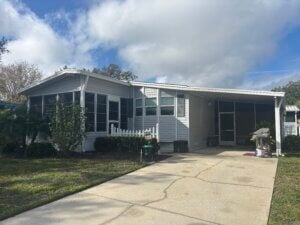 9522 Cypress Tree Ln