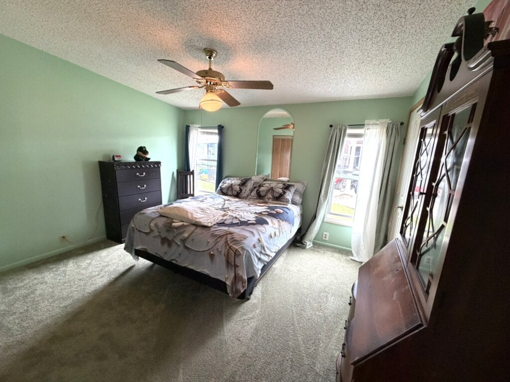 9525 Cypress Tree Ln