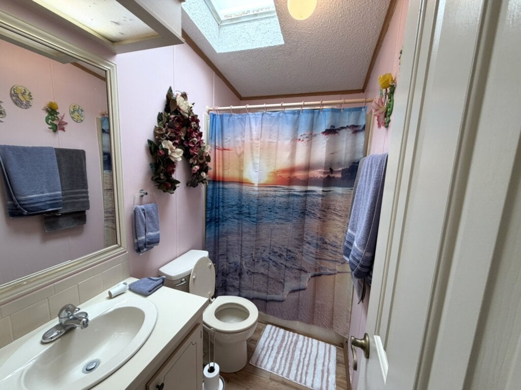 9525 Cypress Tree Ln