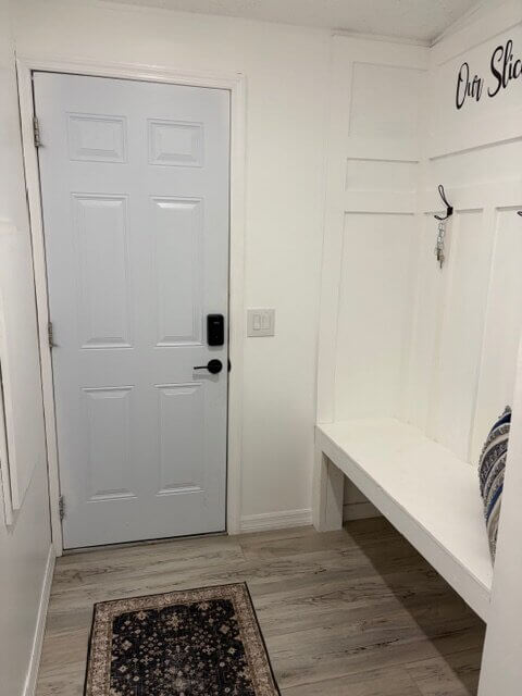 9546 Cypress Lakes Dr