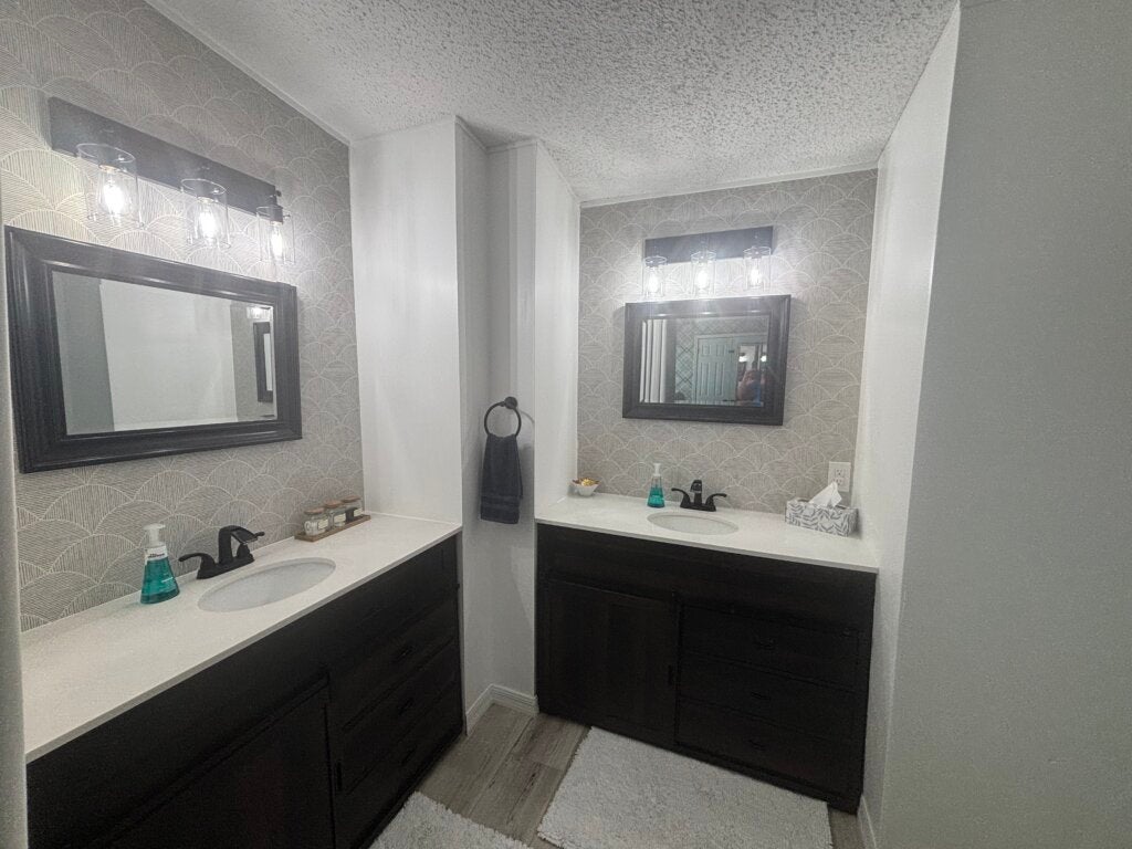 9546 Cypress Lakes Dr
