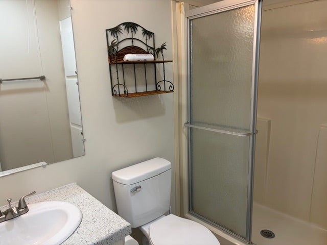 9563 Cypress Lakes Dr