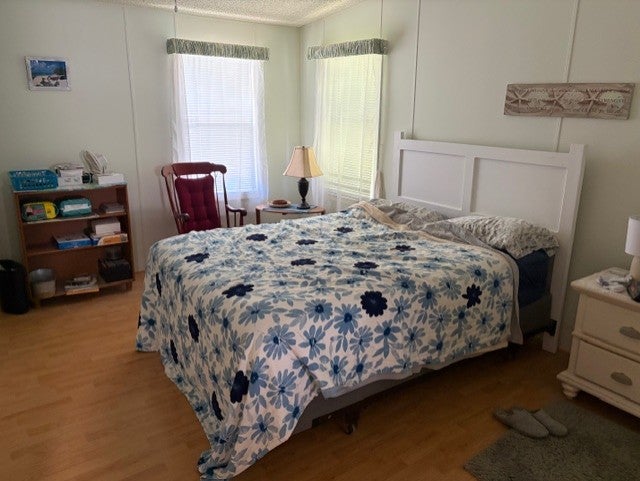 9575 Cypress Lakes Dr