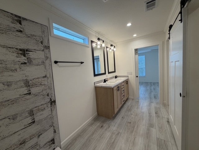 9645 Cypress Lakes Dr