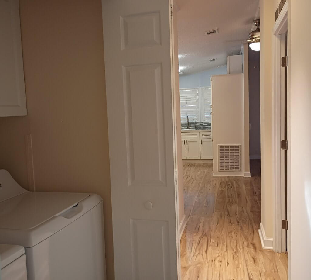 9664 Cypress Lakes Dr