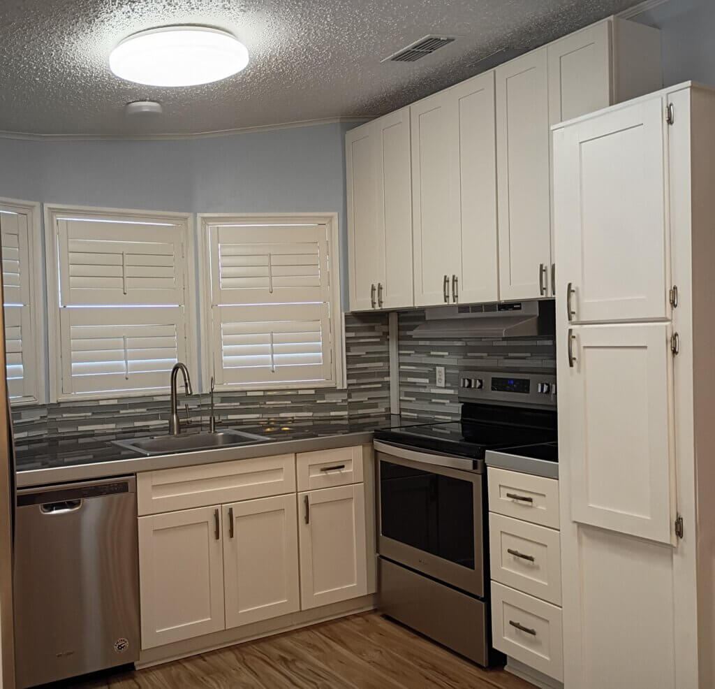 9664 Cypress Lakes Dr