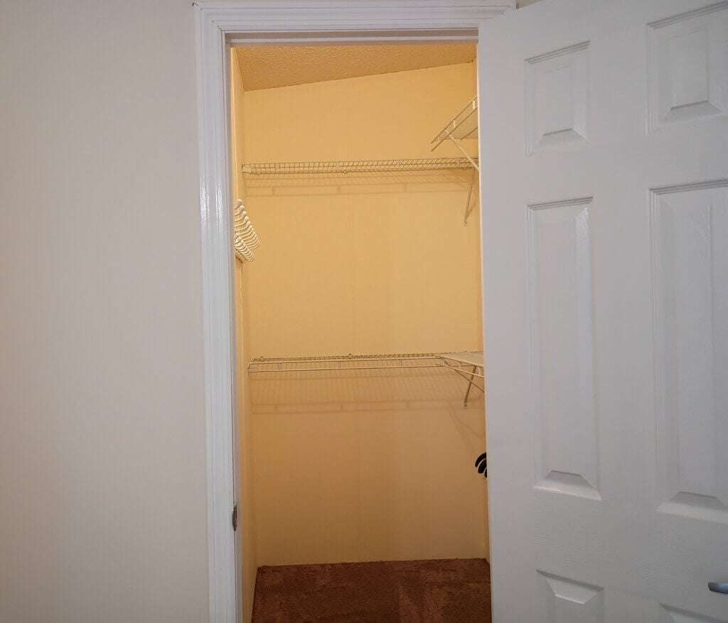 9664 Cypress Lakes Dr