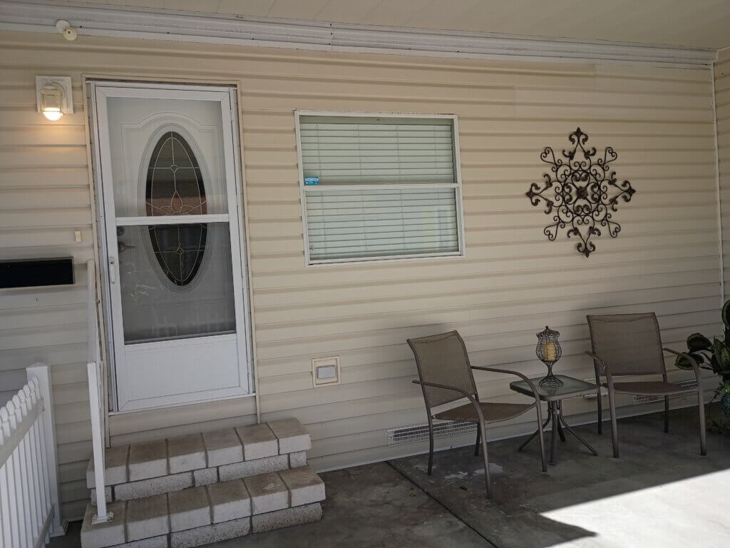 9664 Cypress Lakes Dr