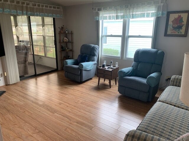 9671 Cypress Lakes Dr