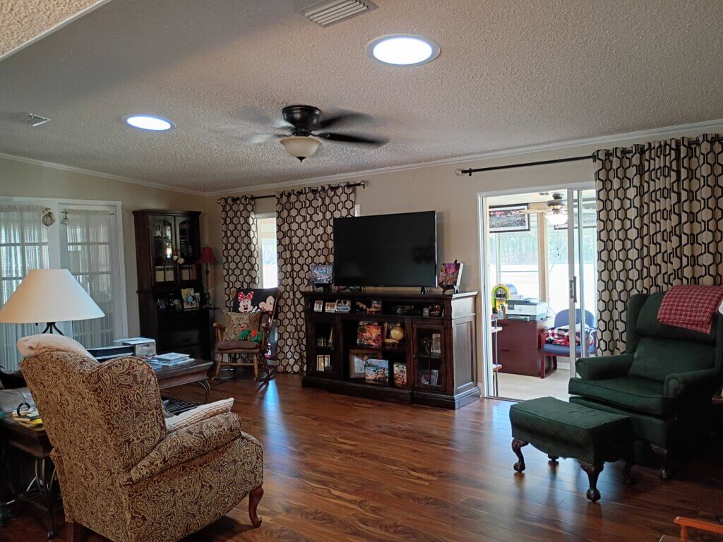 9900 Cypress Lakes Dr