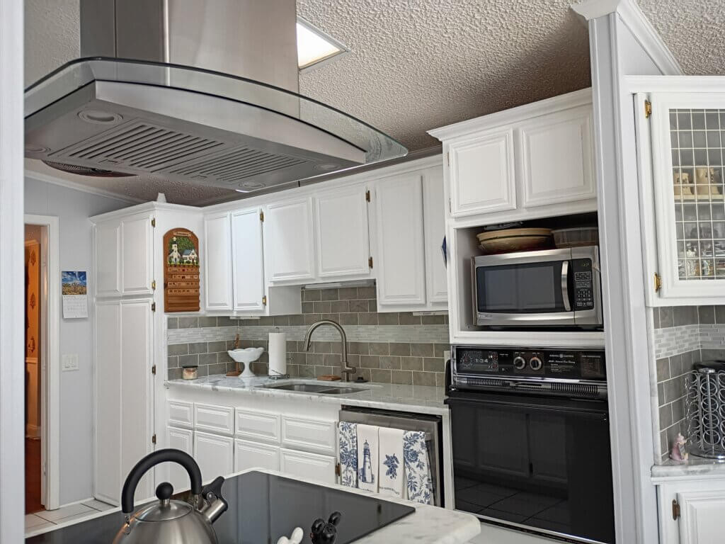 9900 Cypress Lakes Dr