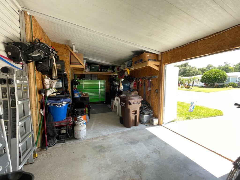 9913 Cypress Lakes Dr